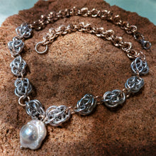 Cargar imagen en el visor de la galería, LOREN Necklace